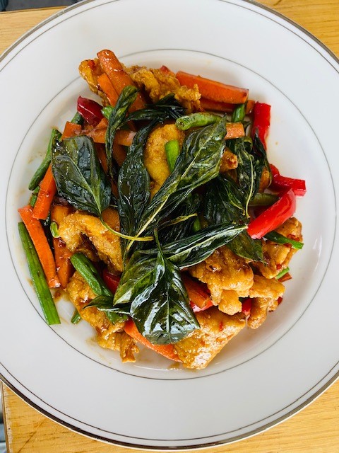 <span  class="uc_style_uc_tiles_grid_image_elementor_uc_items_attribute_title" style="color:#ffffff;">Chefs Special Crispy Chicken</span>
