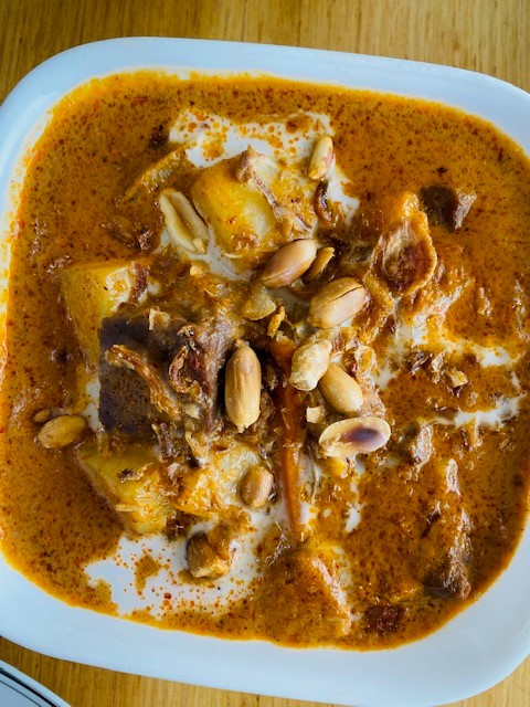 <span  class="uc_style_uc_tiles_grid_image_elementor_uc_items_attribute_title" style="color:#ffffff;">Massaman Curry Beef Diced and Tender</span>