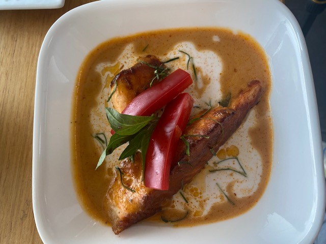 <span  class="uc_style_uc_tiles_grid_image_elementor_uc_items_attribute_title" style="color:#ffffff;">Panang Curry Salmon</span>